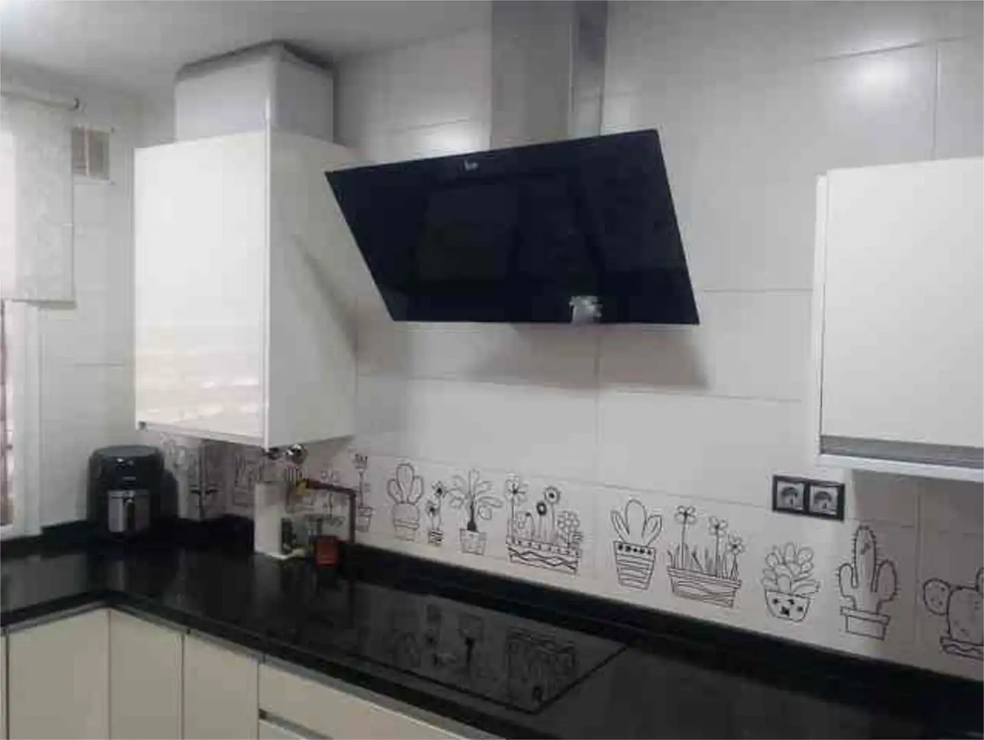Kitchen of Flat for sale in Sevilla  with Storage room