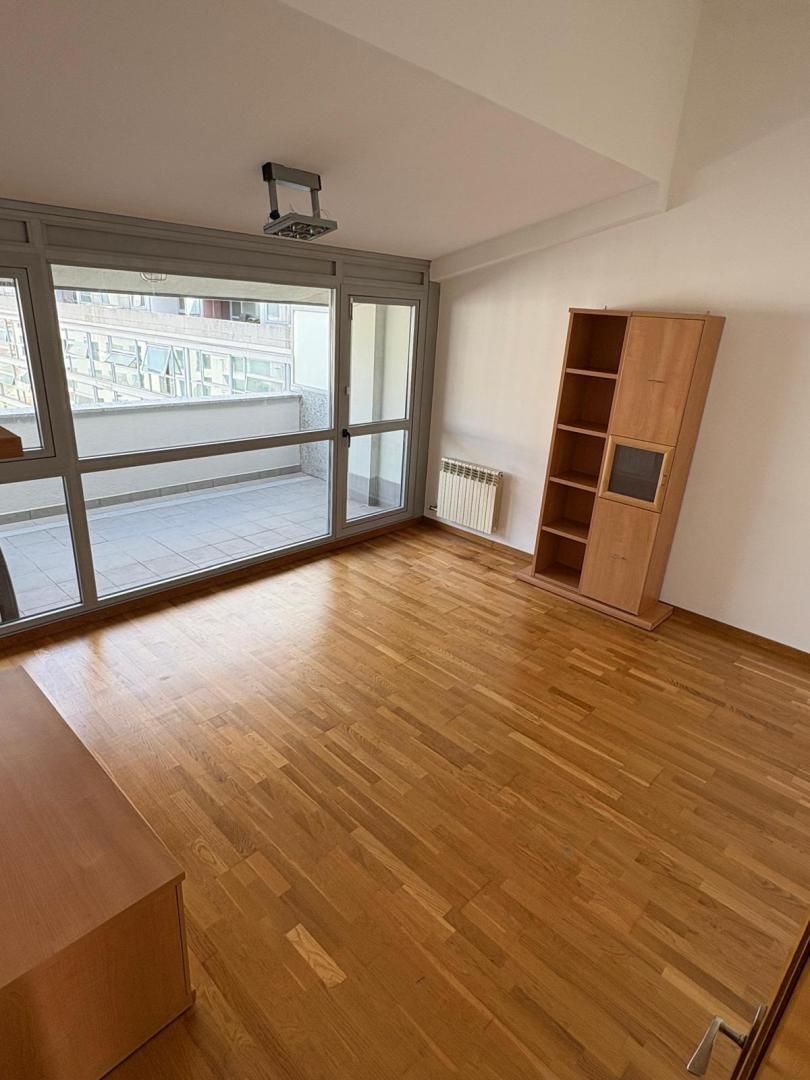 Attic for rent in Rúa Doce de Novembro, 4, Zona de Plaza de Barcelos