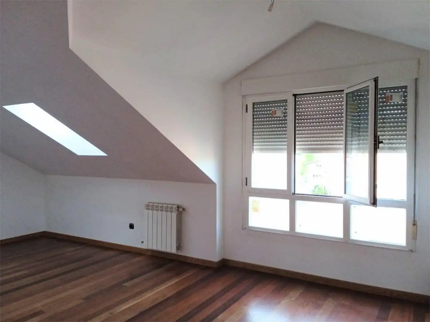 Piso en venta en Calle Demetrio Velasco, 3, Carrizo Piso en venta en Calle Demetrio Velasco, 3, Carrizo