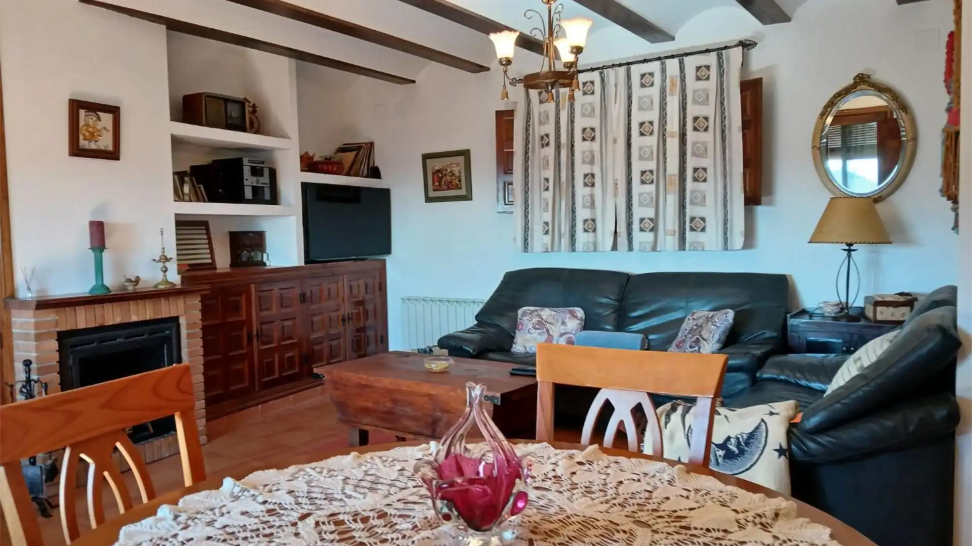 Sala de estar de Finca rústica en venta en Algarra con Calefacción, Amueblado y Balcón