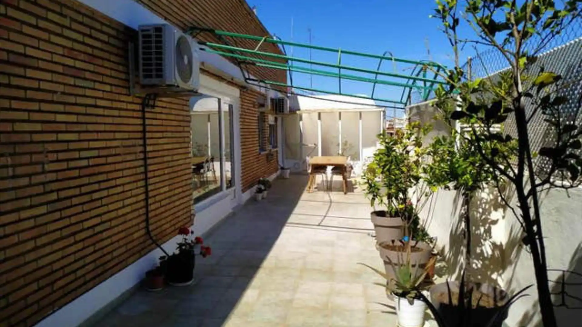 Terrasse von Dachboden zur Miete in  Valencia Capital mit Heizung, Terrasse und Möbliert