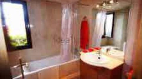 Foto 5 de Piso de alquiler en Puerto de Estepona, Estepona