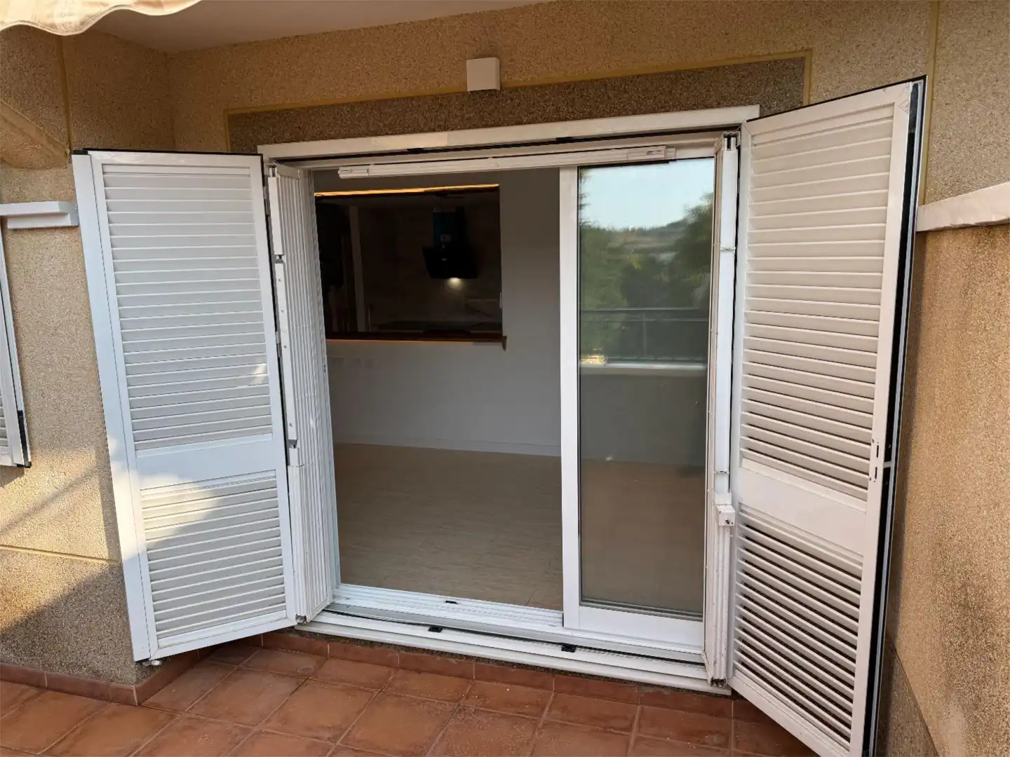 Piso en venta en Calle Río Esla, 1, Mil Palmeras