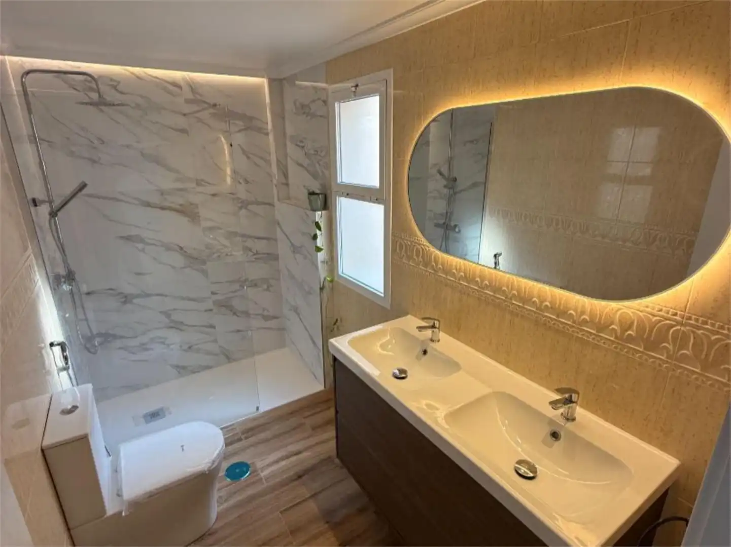 Piso en venta en Calle Río Esla, 1, Mil Palmeras