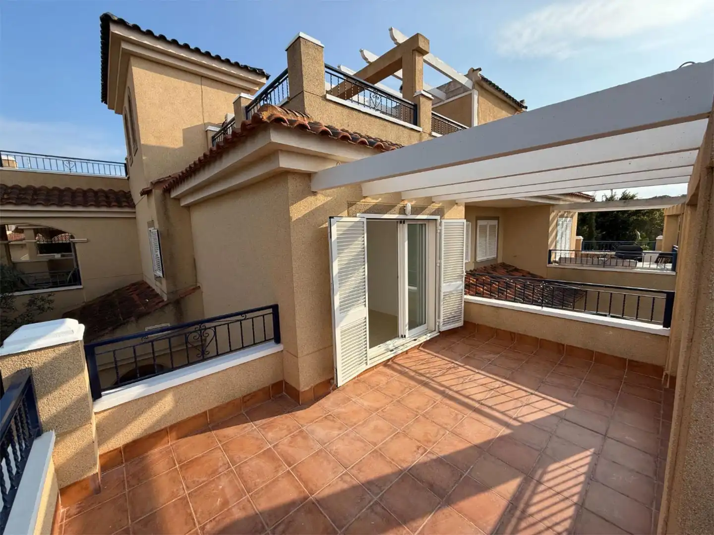 Piso en venta en Calle Río Esla, 1, Mil Palmeras