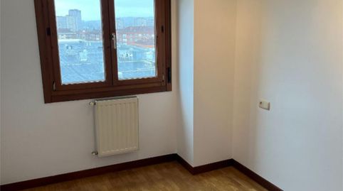 Foto 5 de Piso en venta en Calle Velázquez, 8, Montevil, Gijón