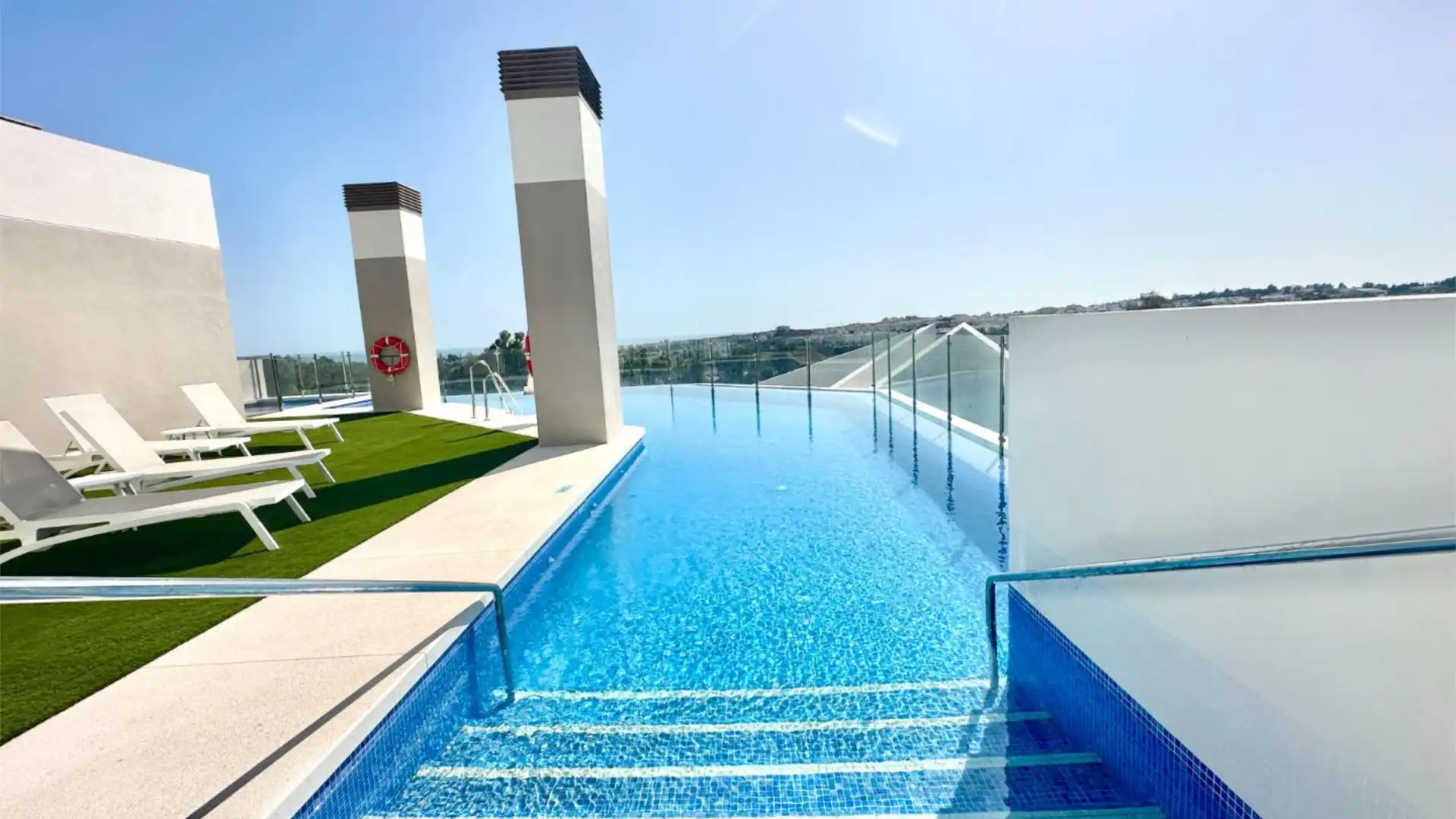 Piscina de Piso de alquiler en Marbella con Aire acondicionado, Terraza y Piscina