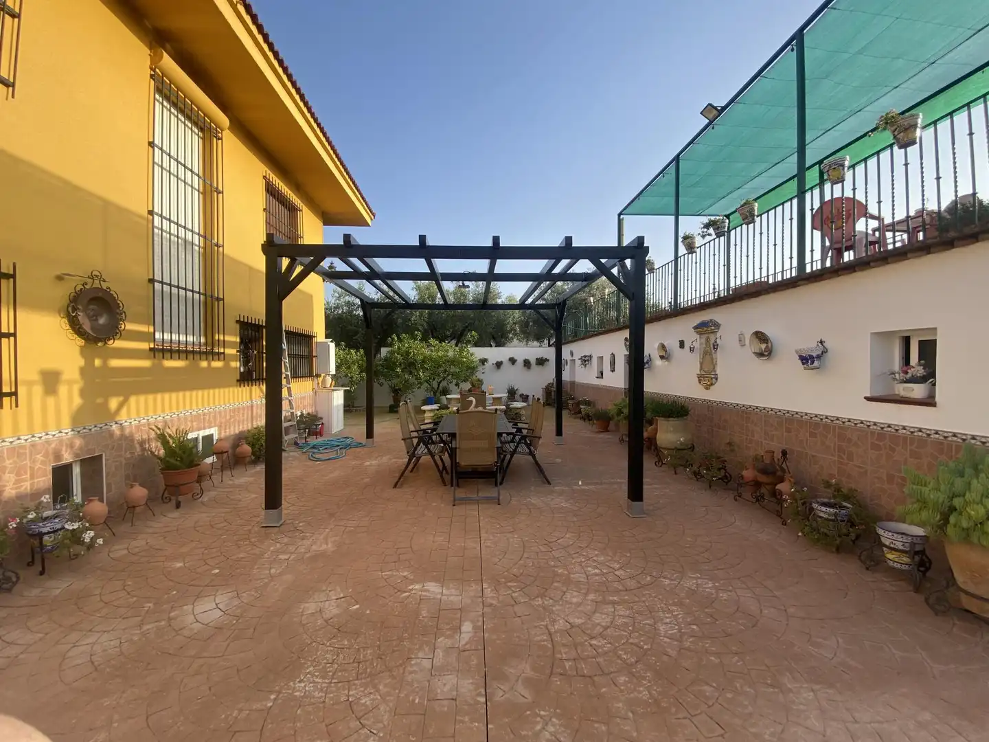 Houses for sale in Urbanización Diseminados Don Gonzál, 34, Montilla Terrace of Houses for sale in Montilla with Air Conditioner, Heating and Private garden