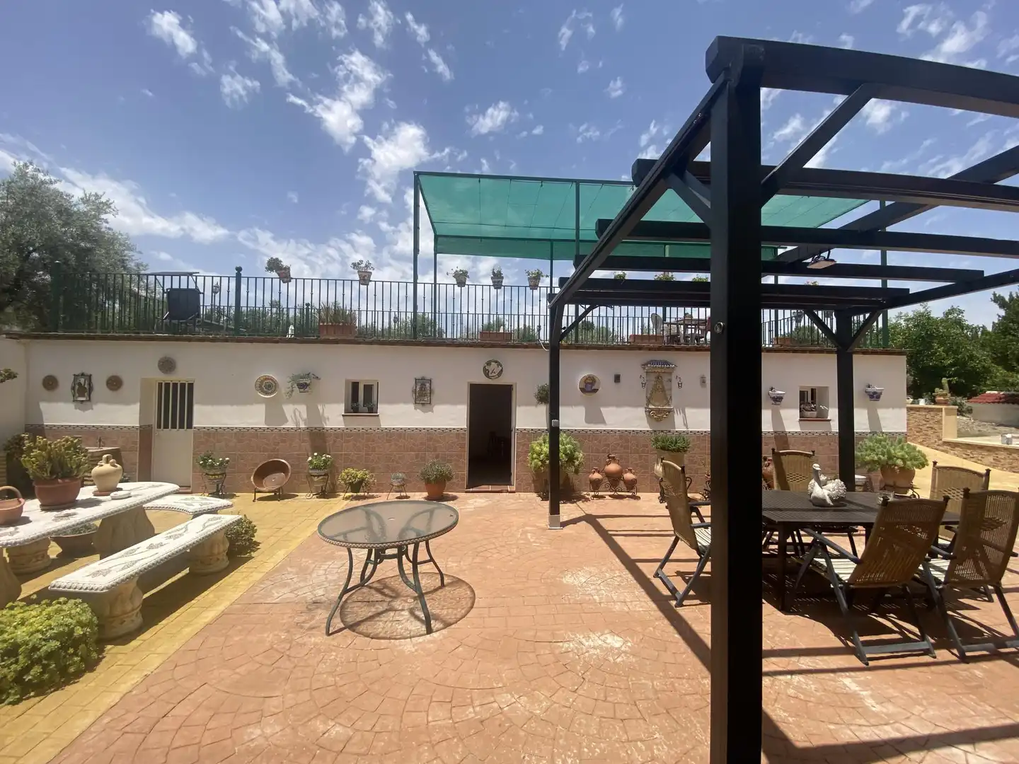 Houses for sale in Urbanización Diseminados Don Gonzál, 34, Montilla Terrace of Houses for sale in Montilla with Air Conditioner, Heating and Private garden
