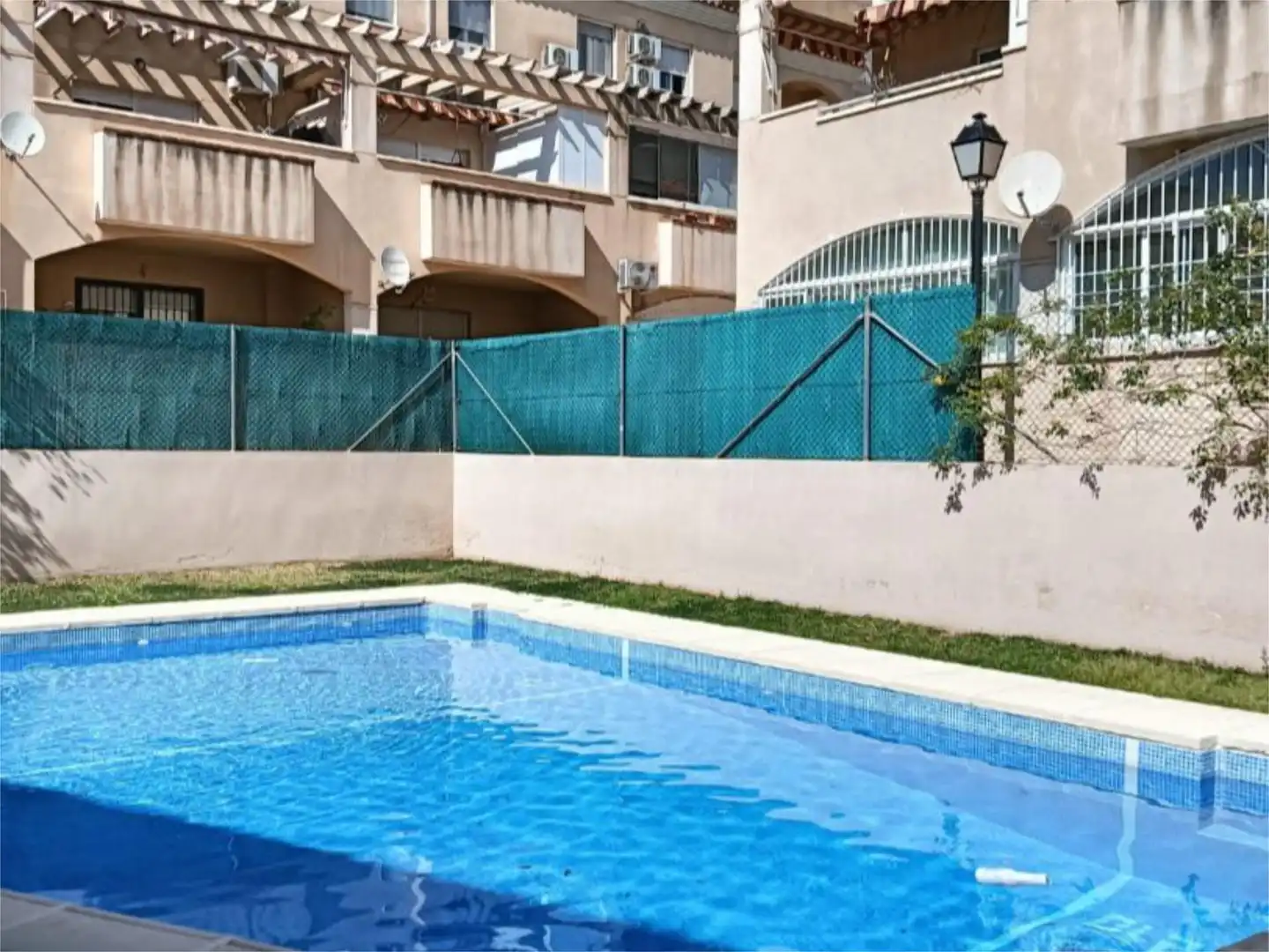 Dachboden zum Verkauf in Carretera de Los Motores, 110, Aguadulce Schwimmbecken von Dachboden zum Verkauf in Roquetas de Mar mit Klimaanlage, Terrasse und Schwimmbad