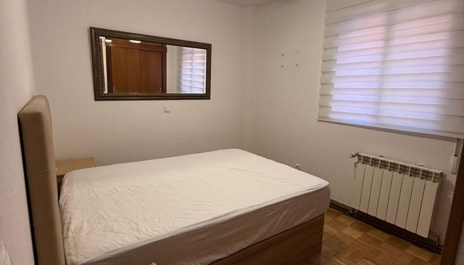 Room in Calle de Argentina, 18c, Valleaguado - La Cañada, Coslada - image 1 Photo 1 of Room in Calle de Argentina, 18c, Valleaguado - La Cañada, Coslada