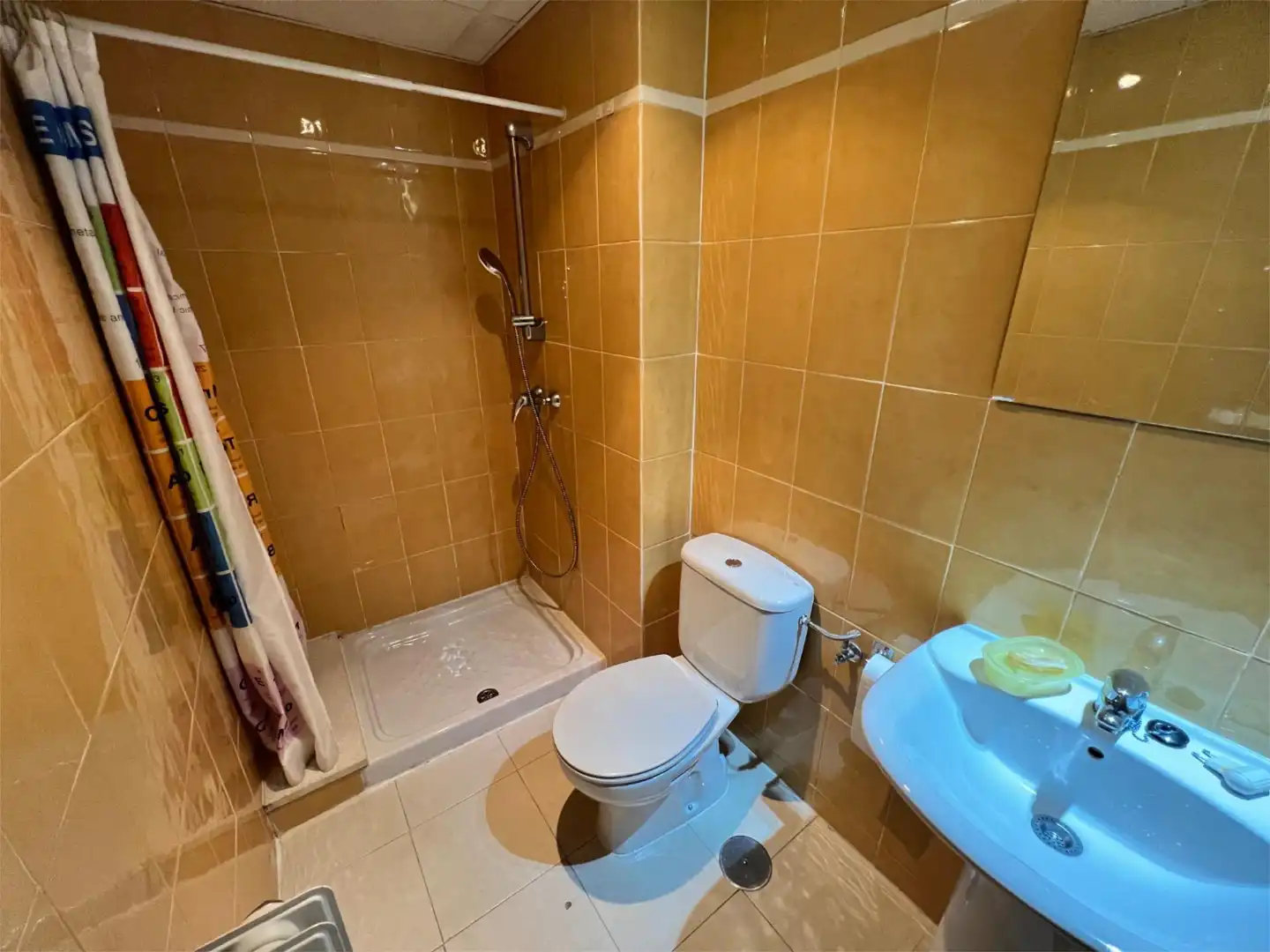 Piso en venta en Calle del Alcalde Redondo Aceña, 2, Sanchinarro Baño de Piso en venta en Madrid con Aire acondicionado, Calefacción y Terraza