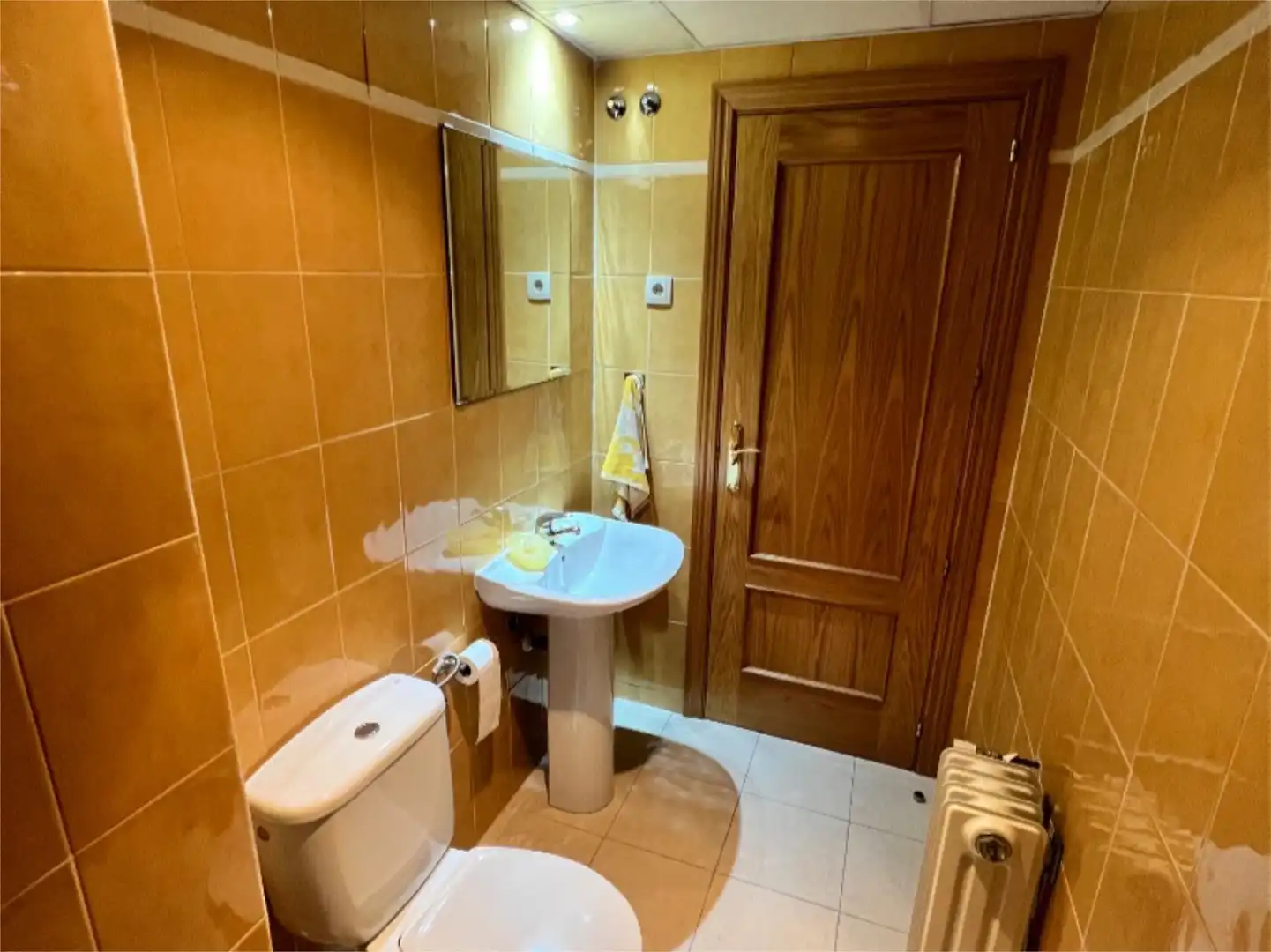 Piso en venta en Calle del Alcalde Redondo Aceña, 2, Sanchinarro Baño de Piso en venta en Madrid con Aire acondicionado, Calefacción y Terraza