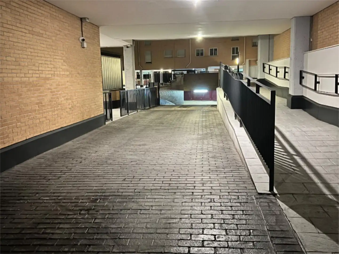 Piso en venta en Calle del Alcalde Redondo Aceña, 2, Sanchinarro Parking de Piso en venta en Madrid con Aire acondicionado, Calefacción y Terraza
