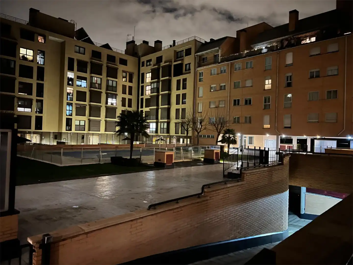 Piso en venta en Calle del Alcalde Redondo Aceña, 2, Sanchinarro Vista exterior de Piso en venta en Madrid con Aire acondicionado, Calefacción y Terraza