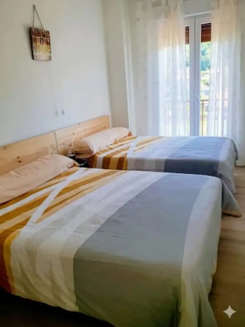 Habitación de Piso en venta en Alfoz de Lloredo con Terraza