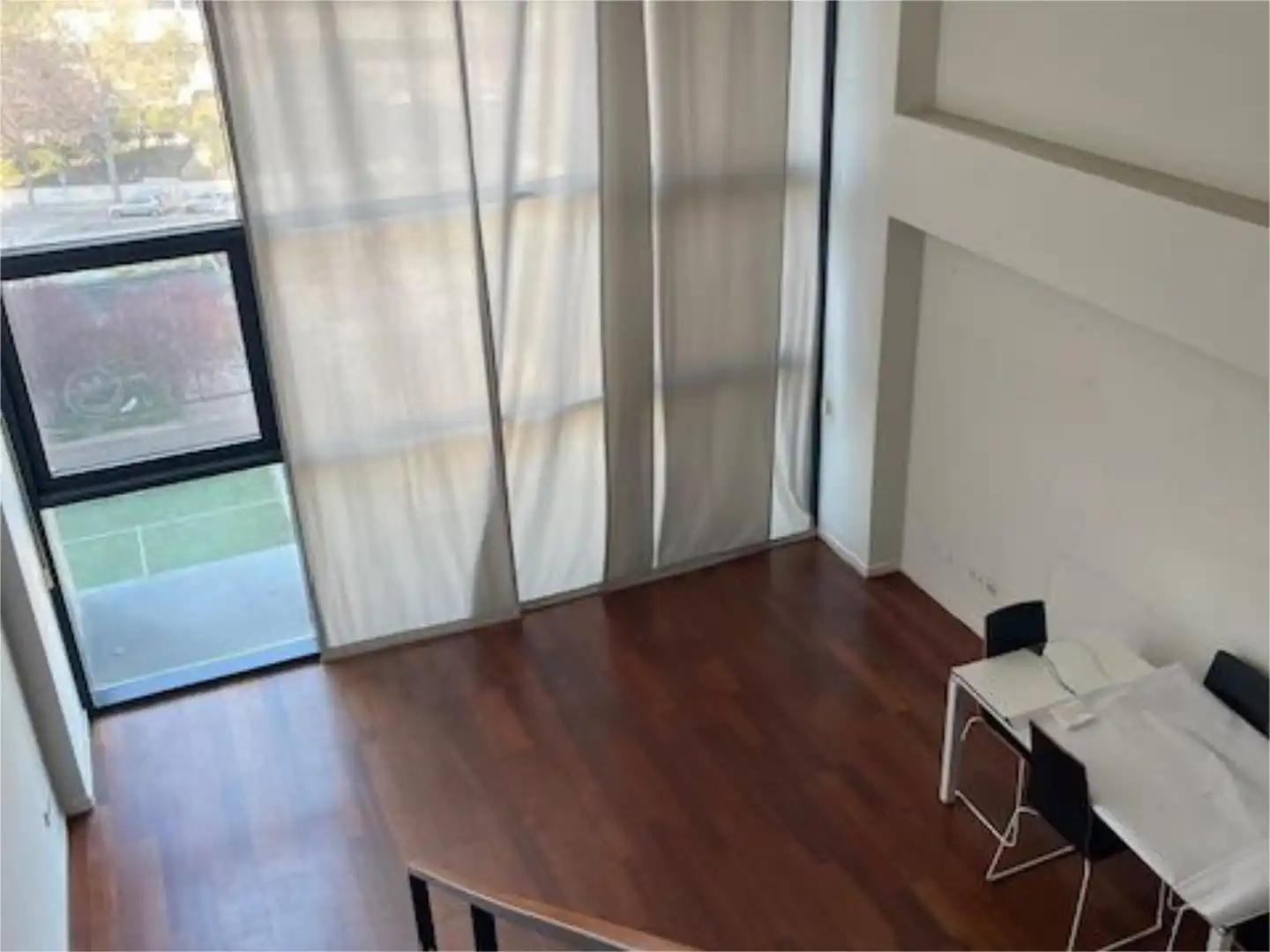 Sala d'estar de Pis en venda en San Sebastián de los Reyes amb Aire condicionat i Piscina