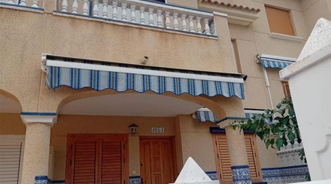 Foto 3 de Casa adosada de lloguer a Carrer Colombia, 100, Calas Santiago Bernabéu, Santa Pola