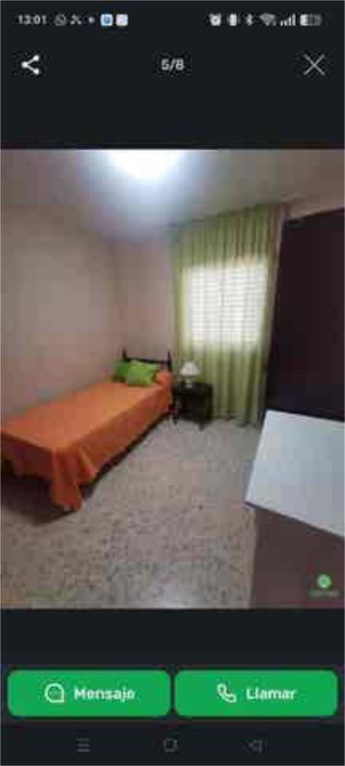 Room in Bollullos Par del Condado