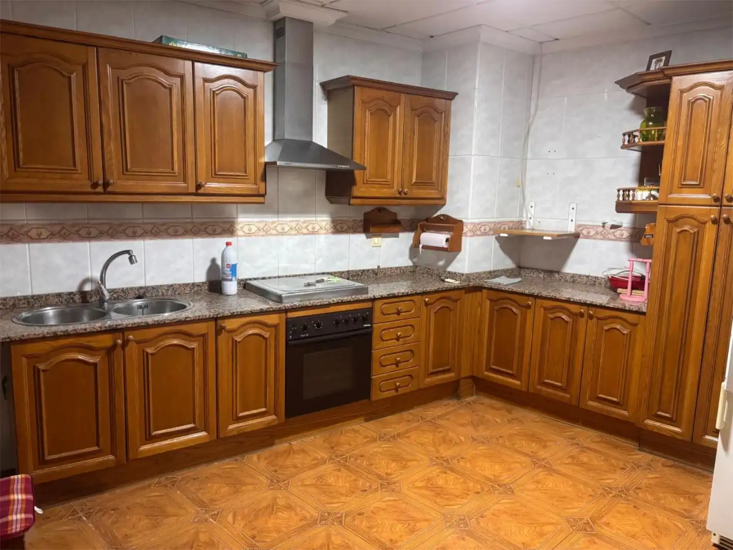 Piso en venta en Calle Doctor Blanco Rodríguez, 19, Villanueva del Arzobispo Cocina de Piso en venta en Villanueva del Arzobispo con Terraza, Trastero y Amueblado