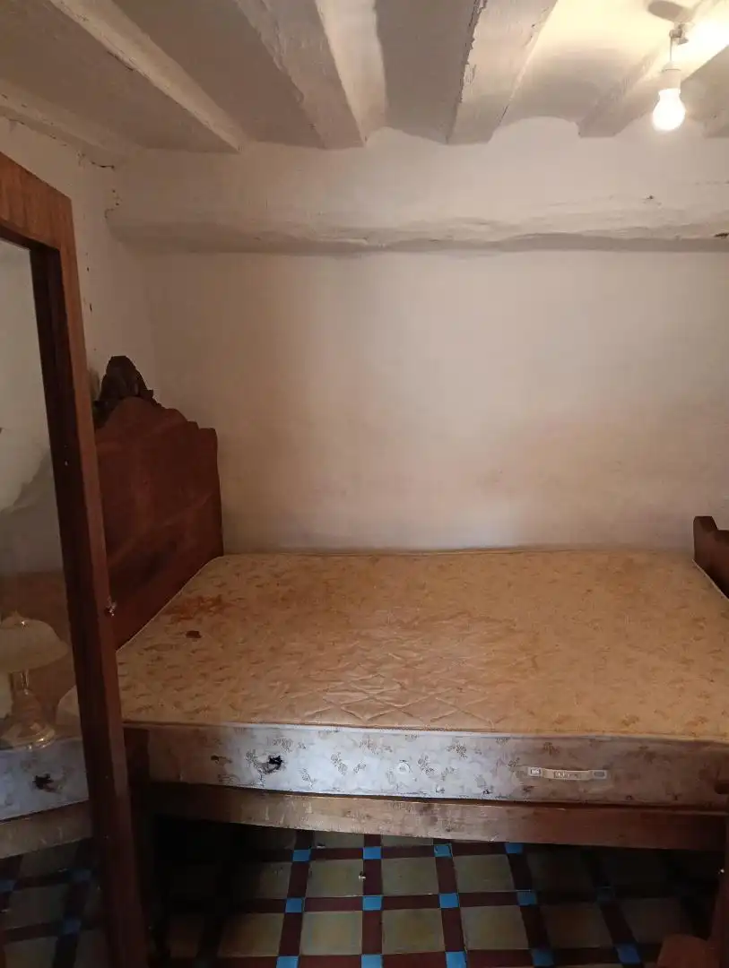 Habitación de Casa adosada en venta en La Iglesuela del Cid