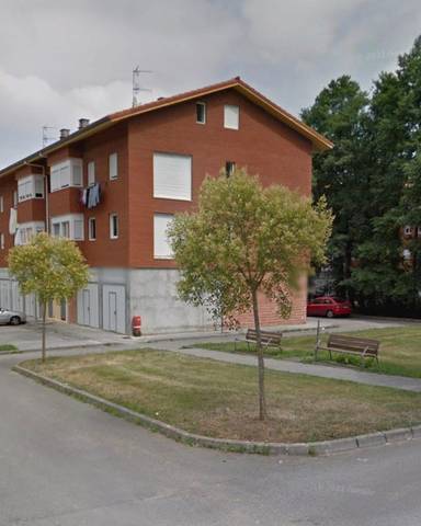 Piso en Venta en Barrio la Serna, 12A en Cabezón de la Sal