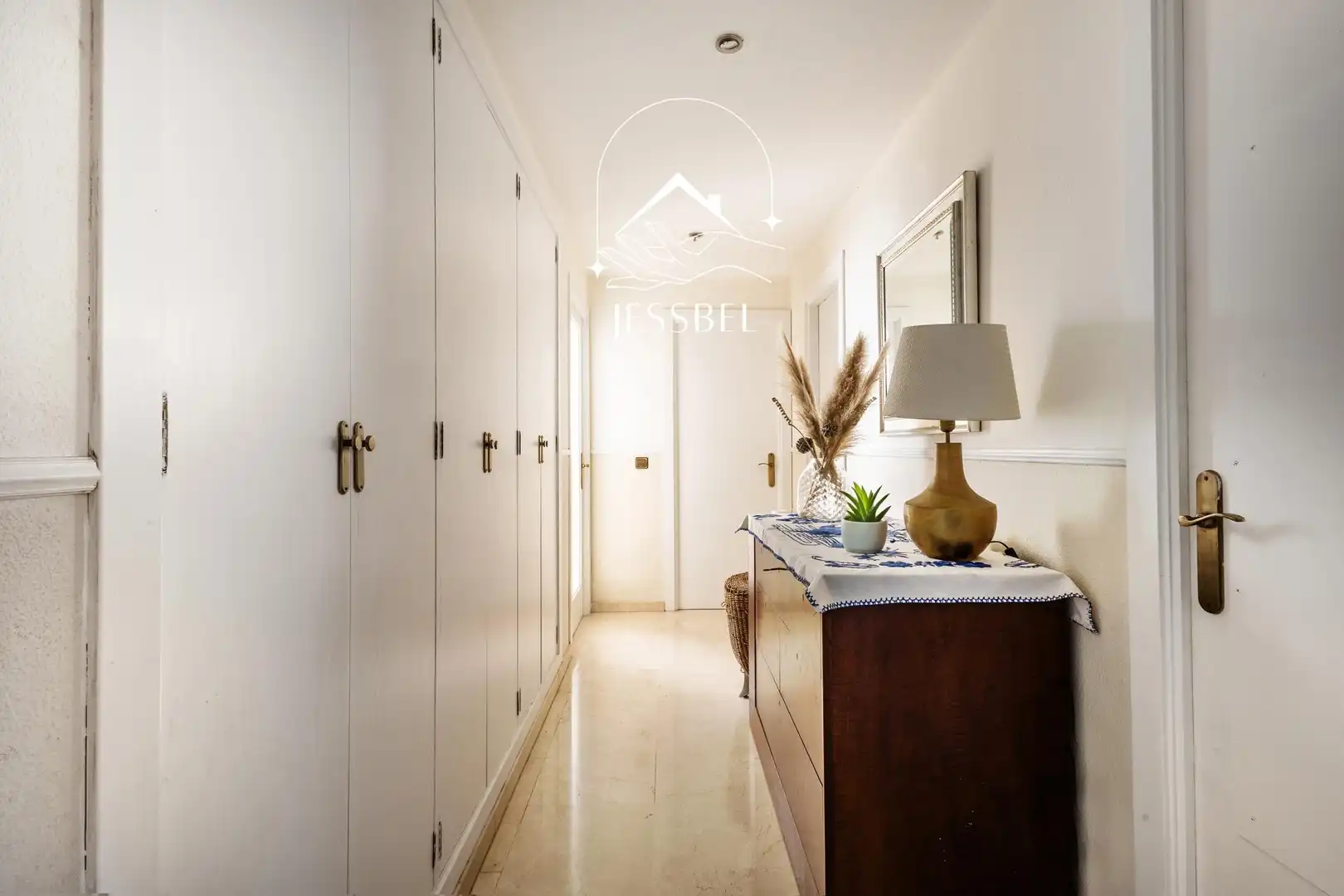 Piso en venta en Carrer Miguel de Cervantes, 12, Portals Nous Piso en venta en Calvià con Aire acondicionado, Terraza y Piscina