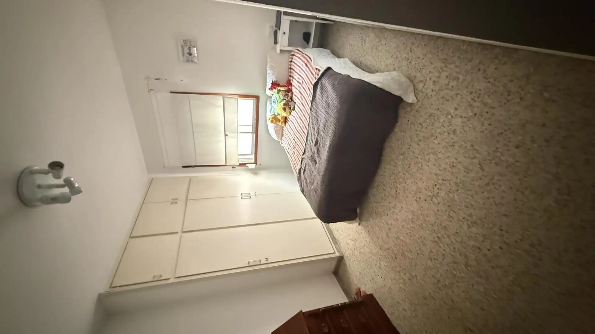 Room in Calle San Antonio, 45, Toscal