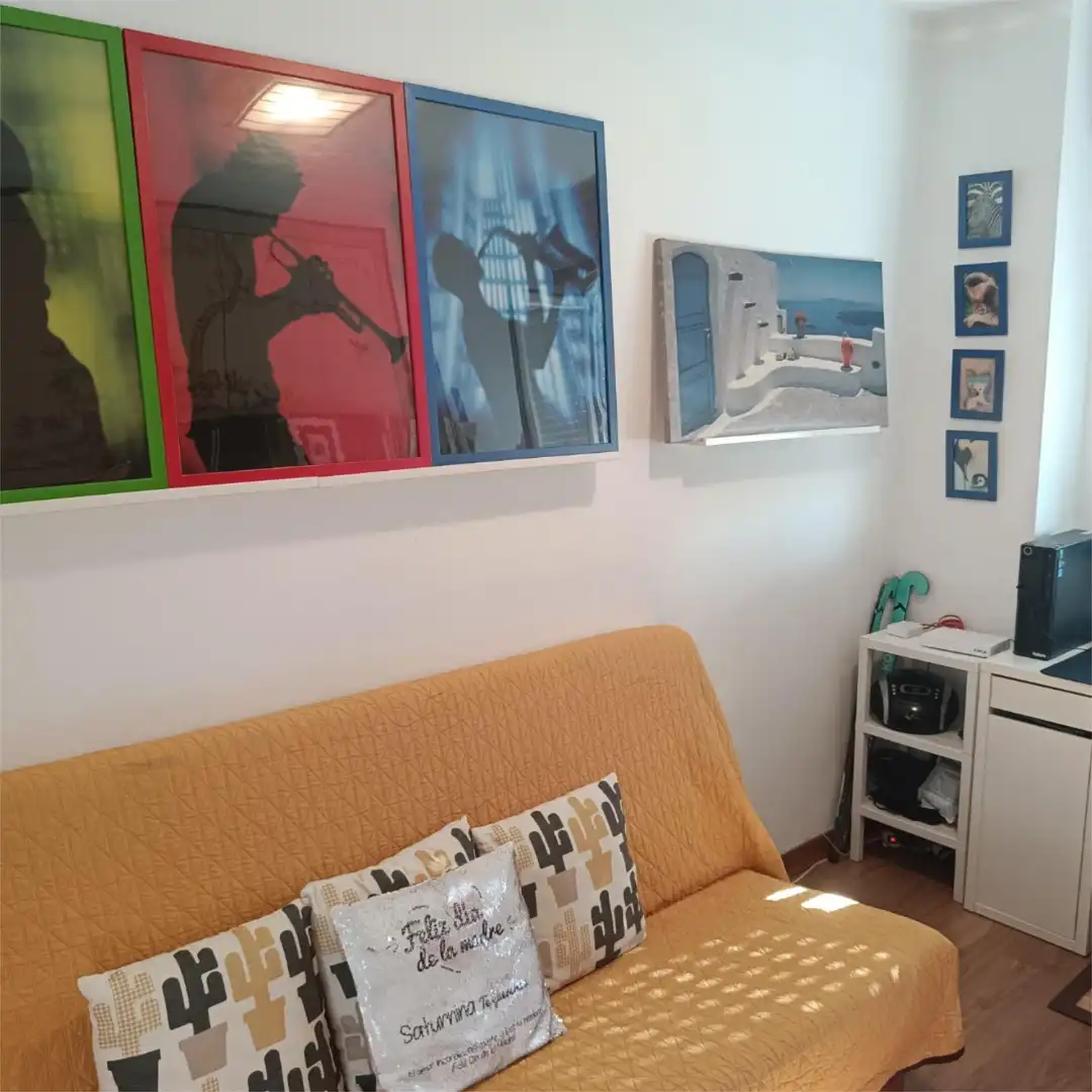 Piso en venta en Calle a Ppi-7, 19, Universidad - Hospital Sala de estar de Piso en venta en Fuenlabrada con Aire acondicionado, Terraza y Piscina