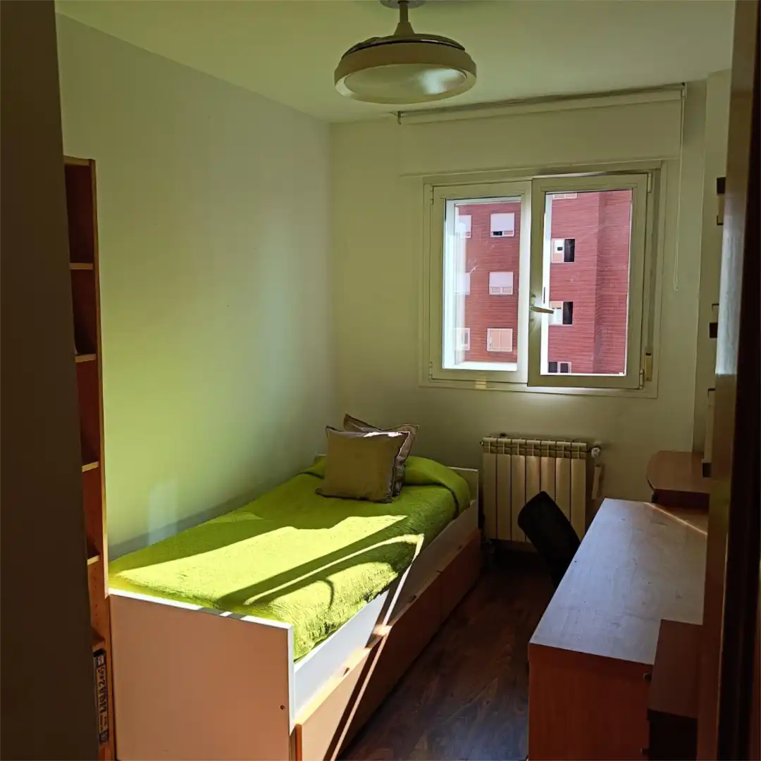 Piso en venta en Calle a Ppi-7, 19, Universidad - Hospital Habitación de Piso en venta en Fuenlabrada con Aire acondicionado, Terraza y Piscina