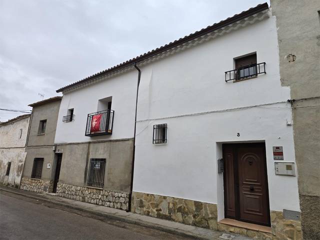 Casa adosada en Venta en Calle Chinchilla, 3 en Belmonte