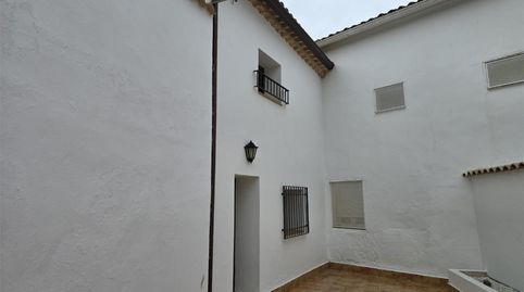 Foto 2 von Einfamilien-Reihenhaus zum Verkauf in Calle Chinchilla, 3, Belmonte, Cuenca