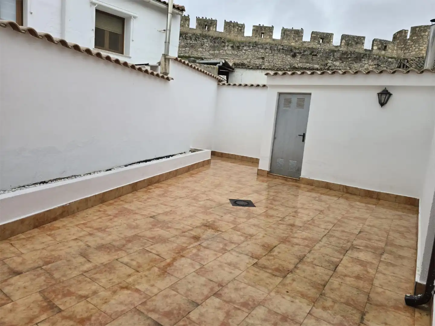 Casa adosada en venta en Calle Chinchilla, 3, Belmonte Terraza de Casa adosada en venta en Belmonte con Calefacción, Amueblado y Horno