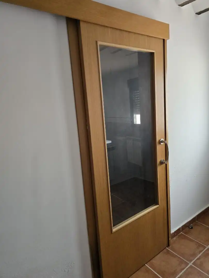 Casa adosada en venta en Calle Chinchilla, 3, Belmonte Baño de Casa adosada en venta en Belmonte con Calefacción, Amueblado y Horno