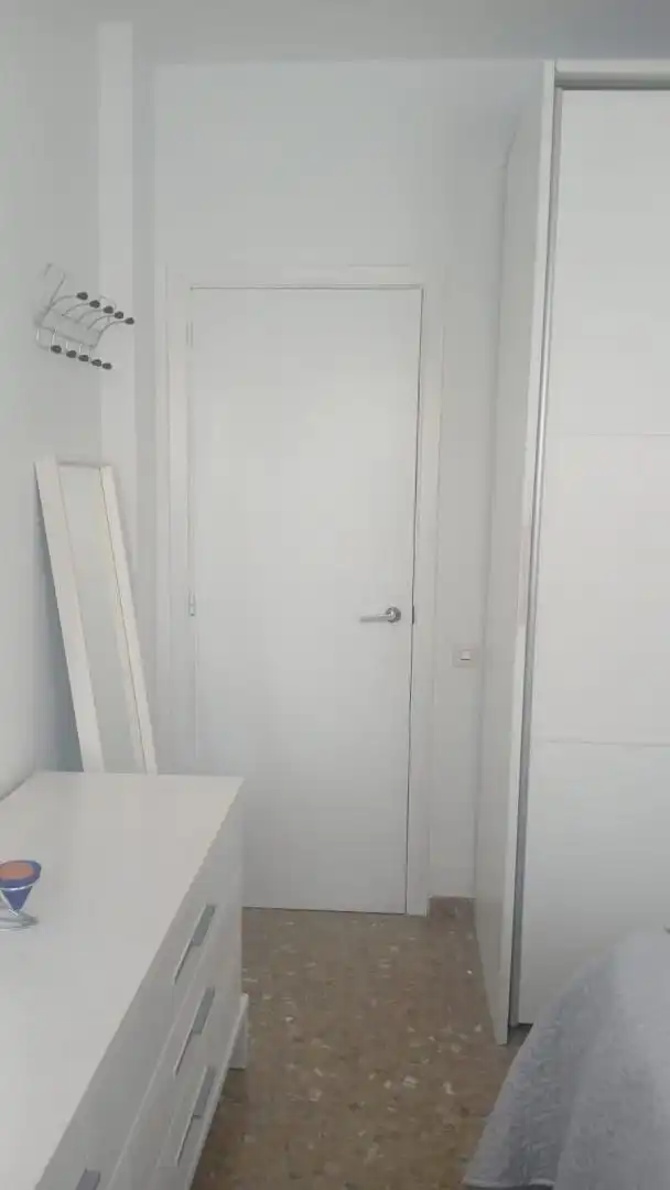 Casa o xalet en venda a Calle Almazara, 15, Arenal - La Pólvora Dormitori de Casa o xalet en venda en Dos Hermanas amb Aire condicionat, Terrassa i Traster