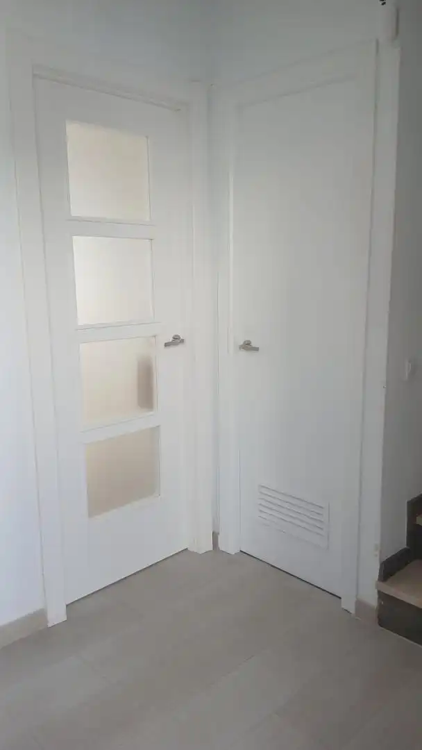 Casa o xalet en venda a Calle Almazara, 15, Arenal - La Pólvora Dormitori de Casa o xalet en venda en Dos Hermanas amb Aire condicionat, Terrassa i Traster