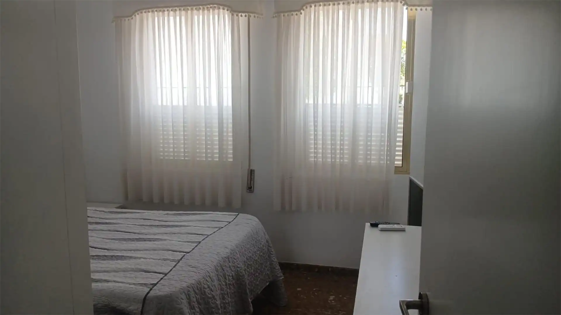 Casa o xalet en venda a Calle Almazara, 15, Arenal - La Pólvora Dormitori de Casa o xalet en venda en Dos Hermanas amb Aire condicionat, Terrassa i Traster