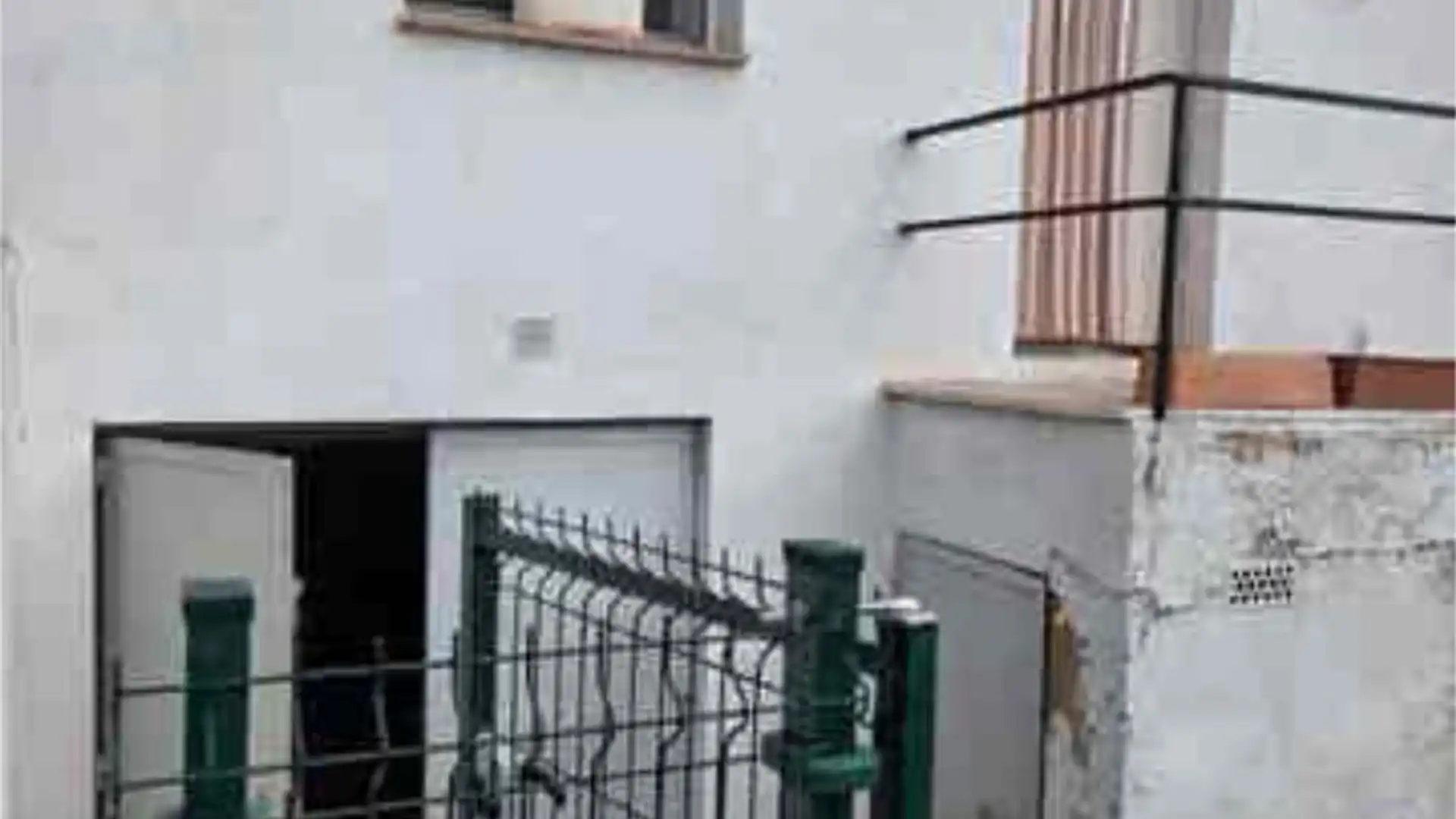 Vista exterior de Casa o chalet en venta en Agoncillo