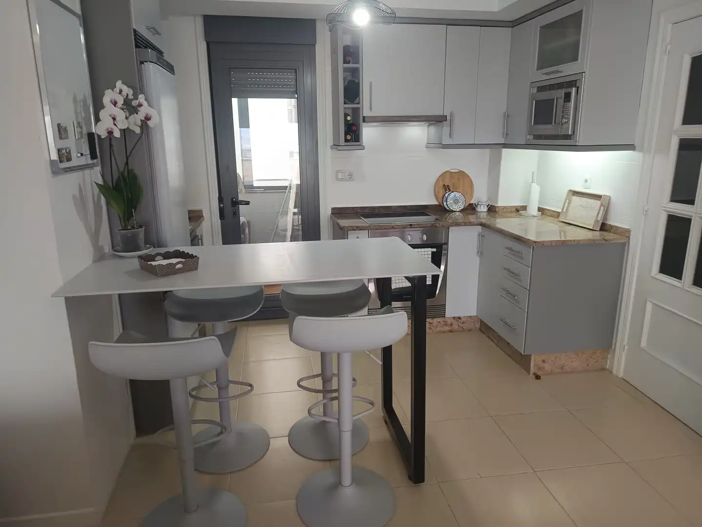 Cocina de Ático de alquiler en Cangas  con Aire acondicionado, Terraza y Balcón