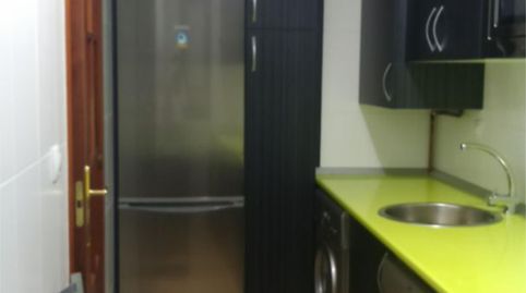 Foto 5 de Piso en venta en Calle el Cantón, 53, Inmobiliaria - Barreda, Torrelavega