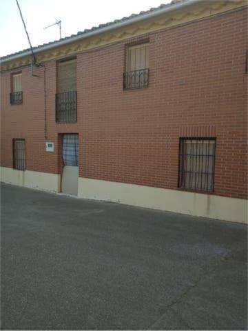 Casa-chalet en Venta en Villafáfila