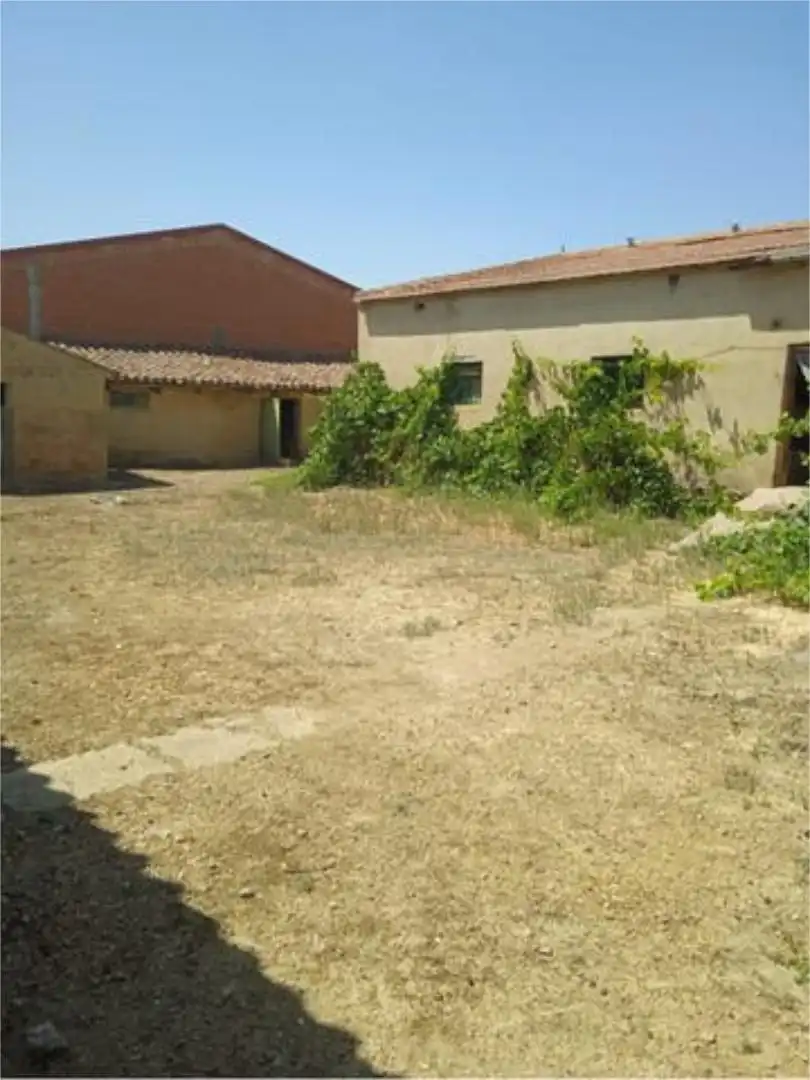 Casa o chalet en venta en Villafáfila Casa o chalet en venta en Villafáfila con Jardín privado