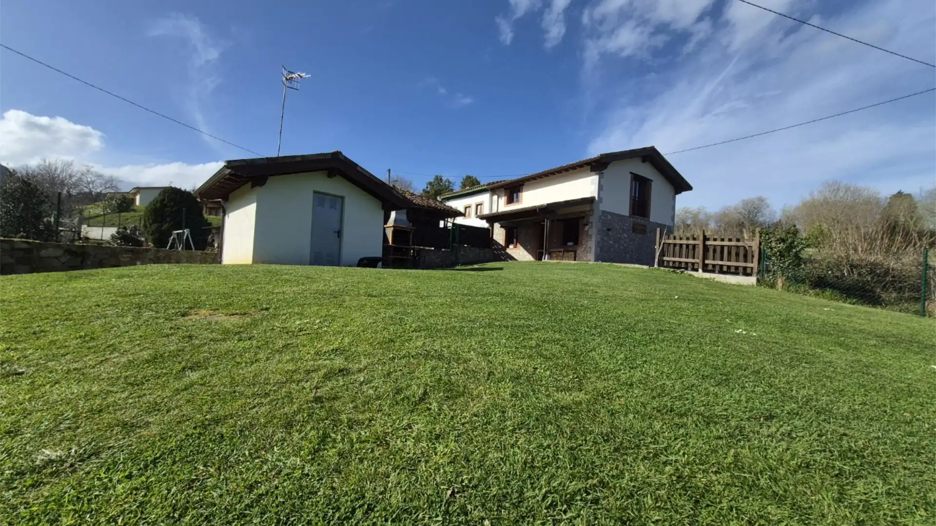 Exterior view of Houses for sale in Ribadesella  with Heating, Private garden and Parquet flooring