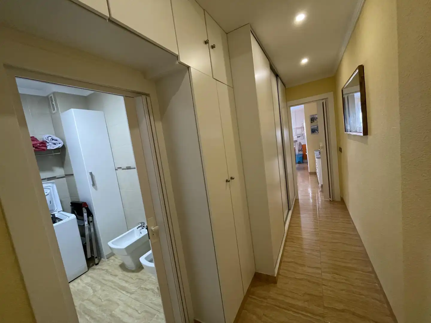 Wohnung zur Miete in Almería mit Klimaanlage, Heizung und Privatgarten