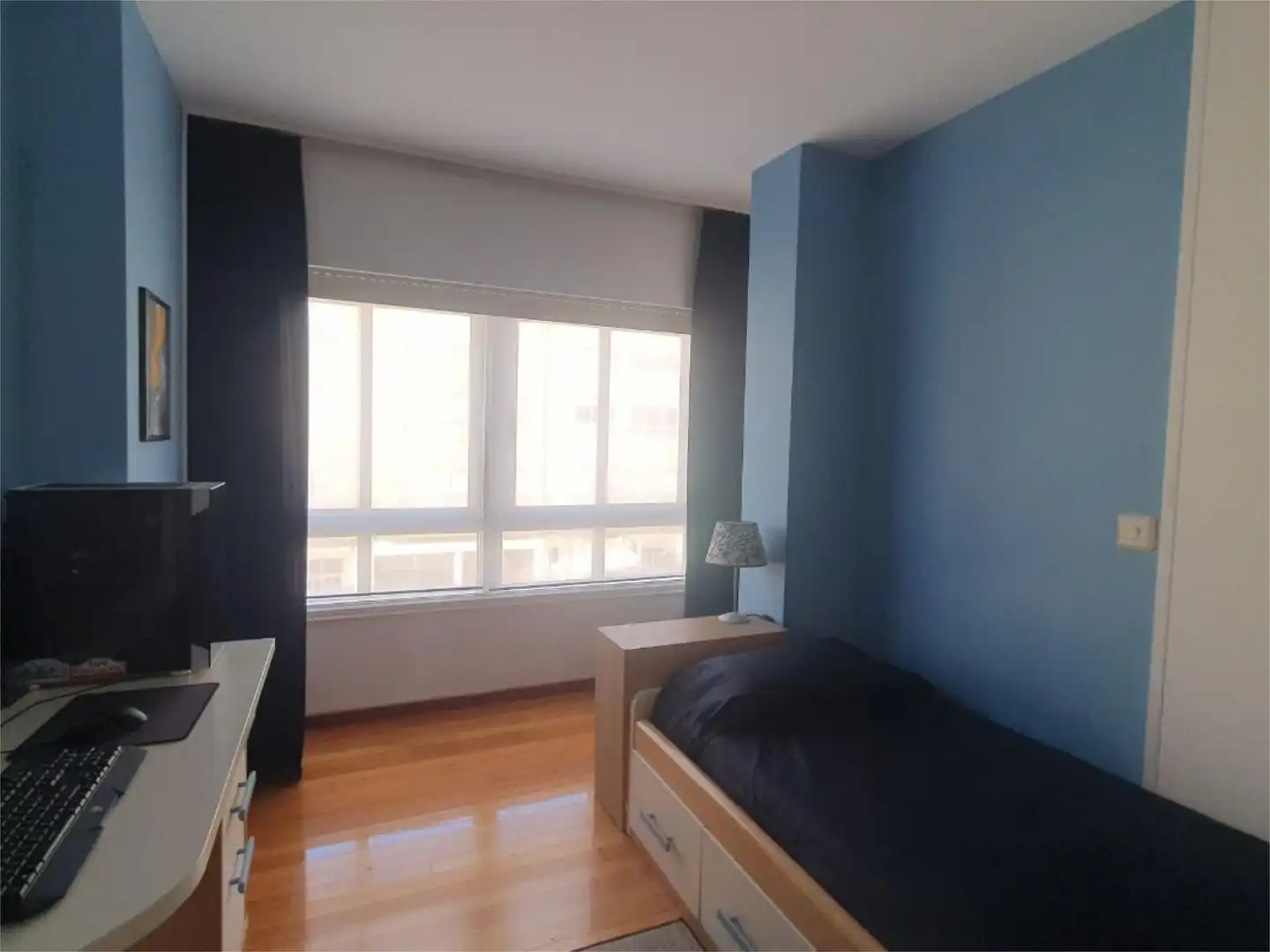 Schlafzimmer von Wohnung zum Verkauf in Betanzos mit Heizung, Parkett und Abstellraum