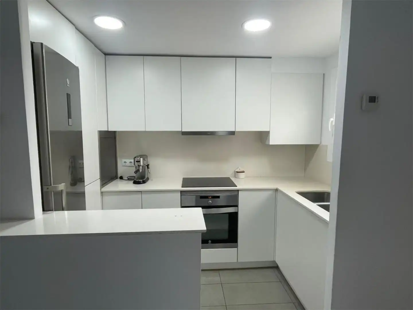Kitchen of Flat for sale in Sitges  with Air Conditioner, Heating and Parquet flooring