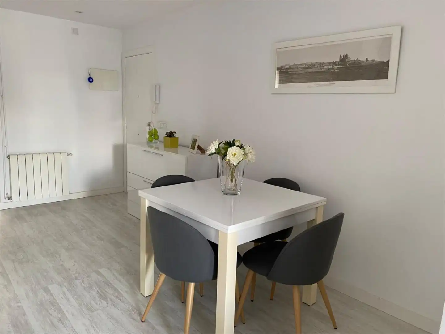 Wohnung zum Verkauf in Plaça Doctor Pérez Rosales, 3, Els Molins - Pins Vens Esszimmer von Wohnung zum Verkauf in Sitges mit Klimaanlage und Balkon