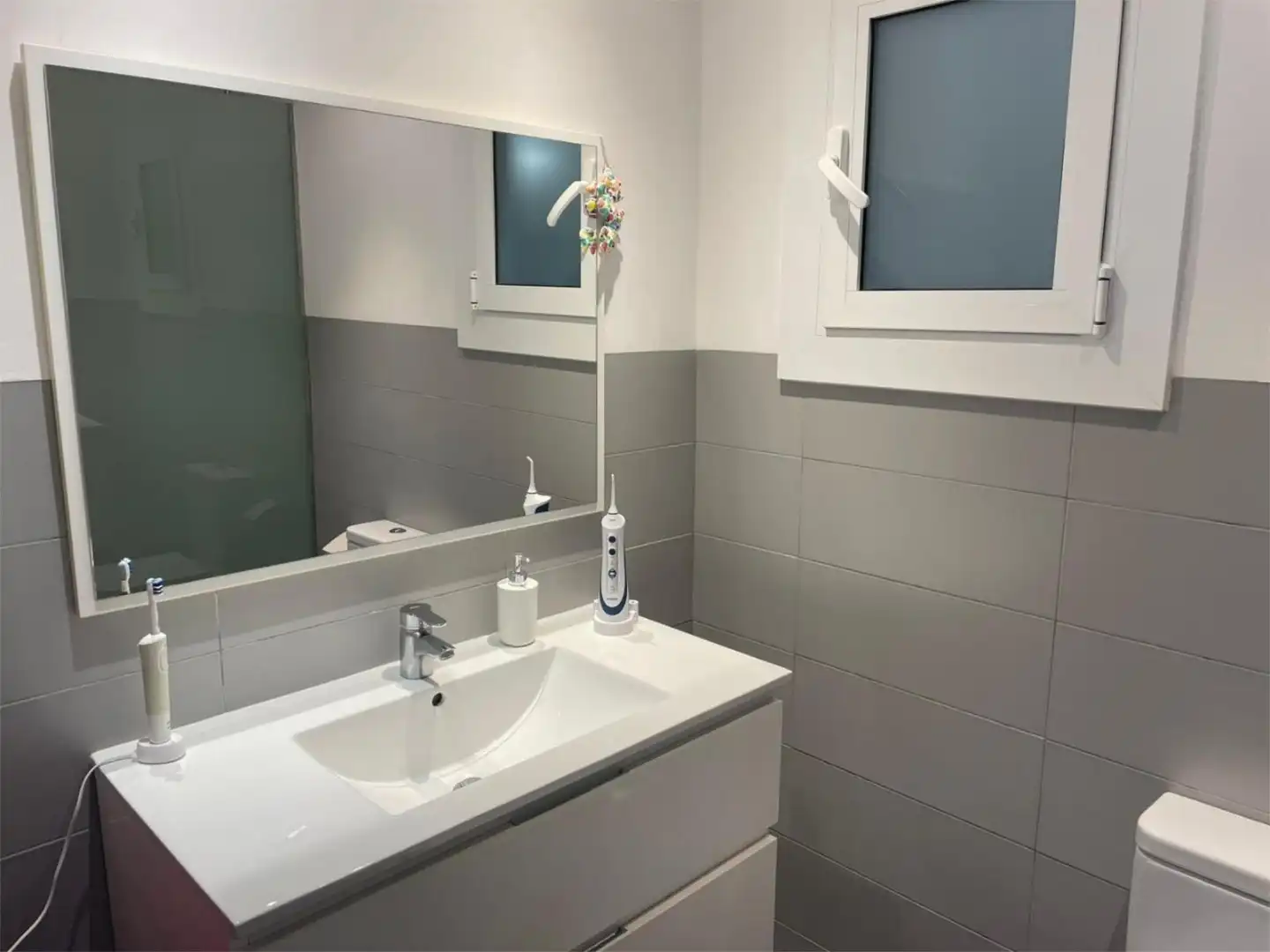 Wohnung zum Verkauf in Plaça Doctor Pérez Rosales, 3, Els Molins - Pins Vens Badezimmer von Wohnung zum Verkauf in Sitges mit Klimaanlage und Balkon