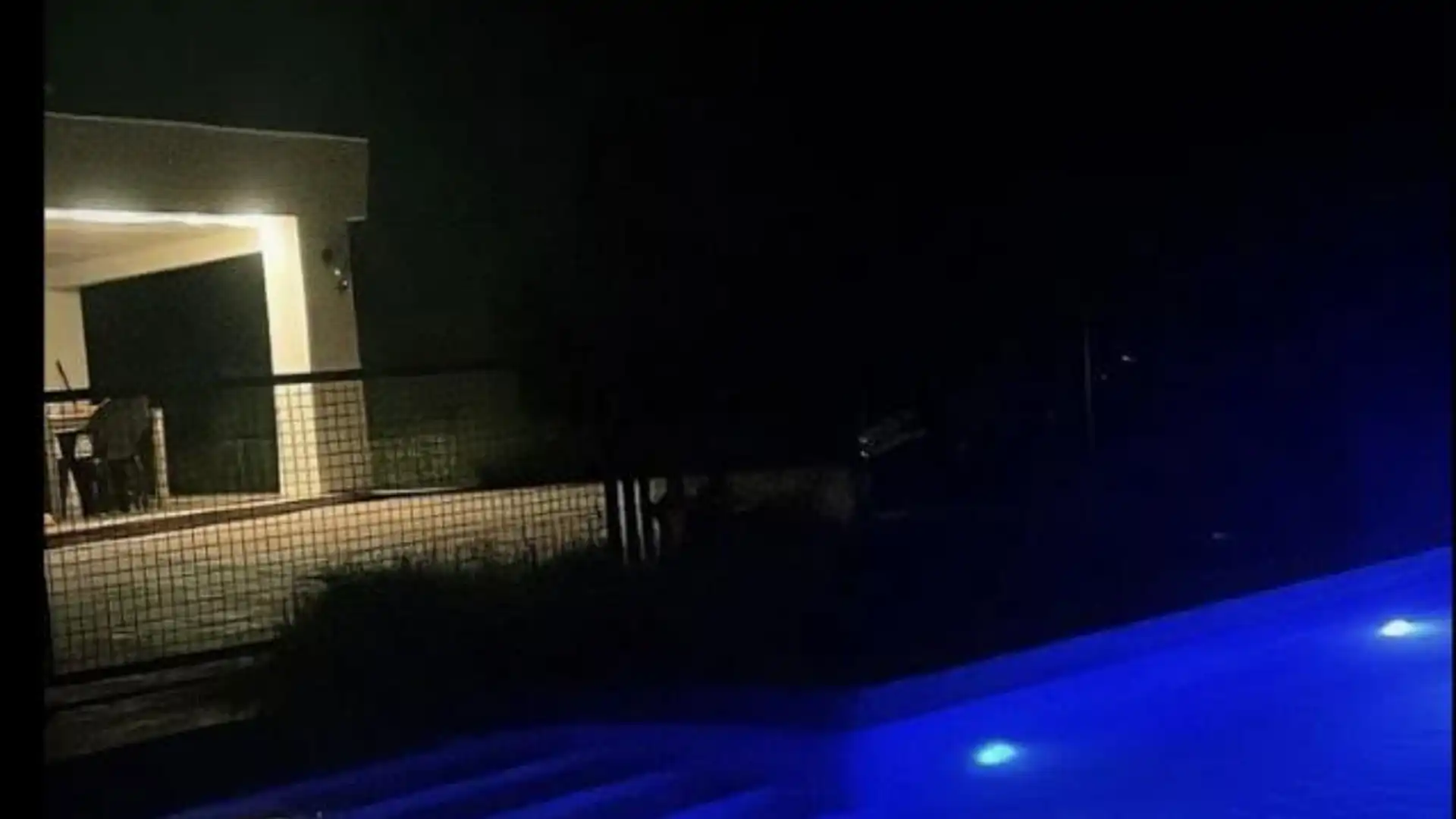 Piscina de Casa o xalet en venda en Chiva amb Terrassa i Piscina