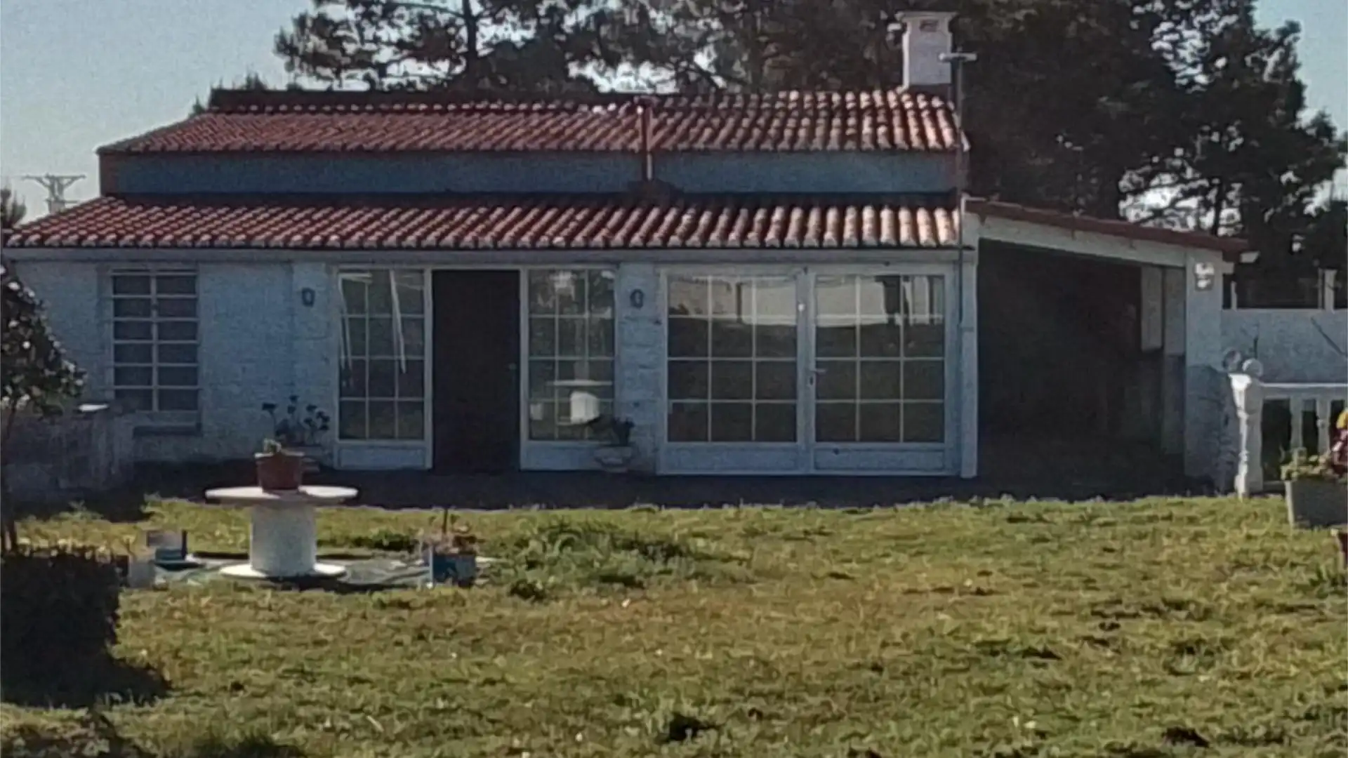 Vista exterior de Finca rústica en venta en Ribeira con Jardín privado y Amueblado